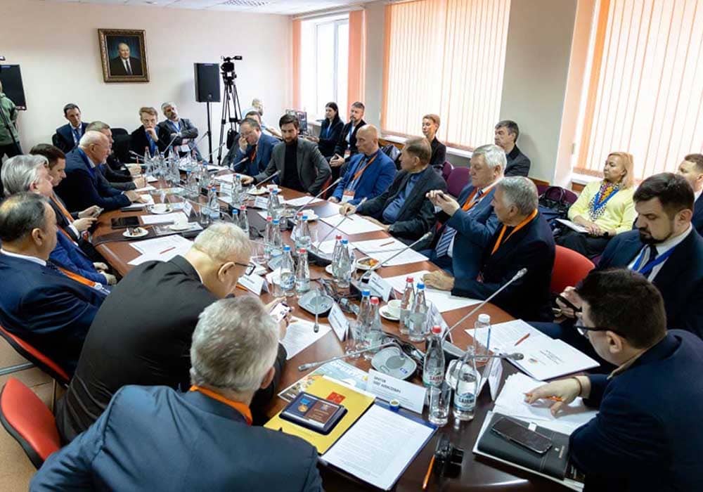 Заседание правления Российского Союза строителей проведено на производственной площадке Пеноплекс